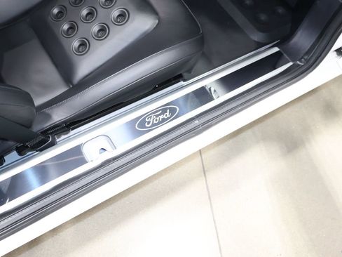 Used 2005 Ford GT image 34