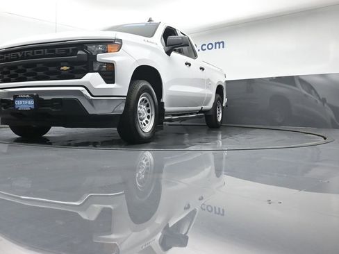 Certified 2024 Chevrolet Silverado 1500 W/T w/ WT Value Package image 6