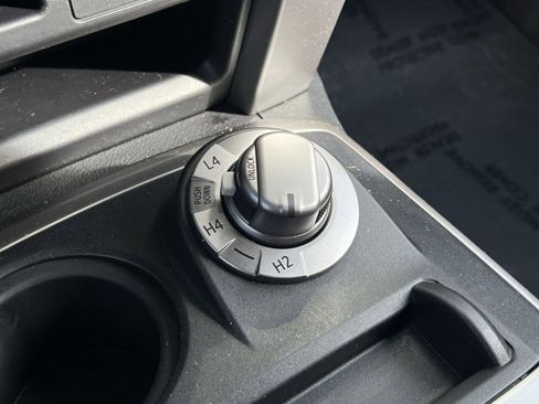 Used 2020 Toyota 4Runner SR5 image 29