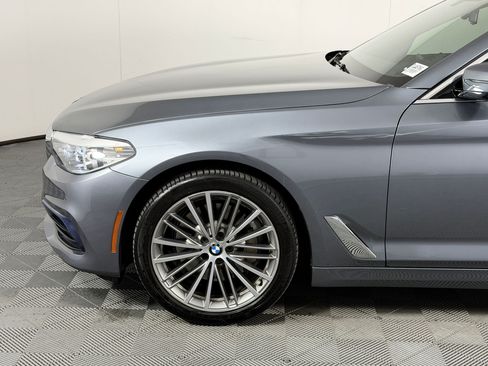 Used 2020 BMW 530i w/ Convenience Package RWD image 24