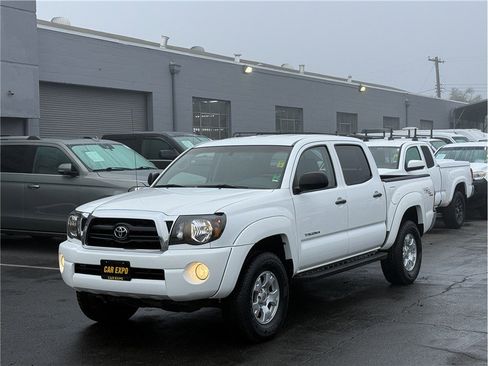 Used 2006 Toyota Tacoma PreRunner image 4