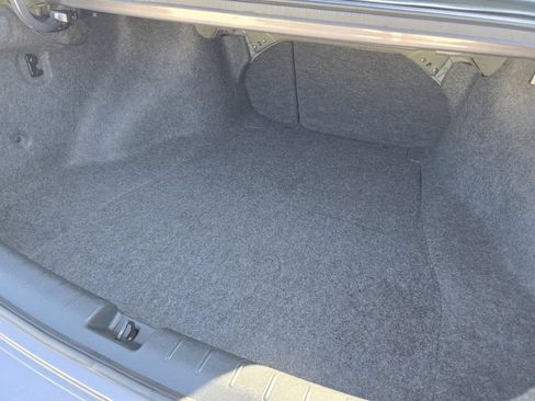 Certified 2017 Honda Accord EX-L image 19