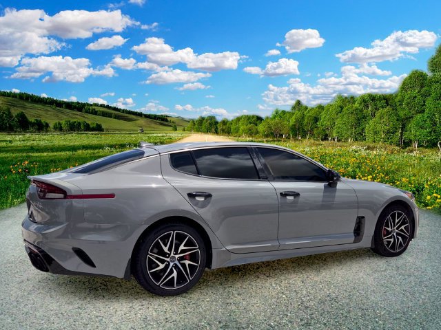 Used 2023 Kia Stinger GT-Line w/ Sun & Sound Package RWD image 6