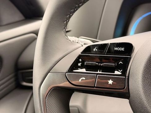 New 2026 Hyundai Elantra Sport FWD image 22