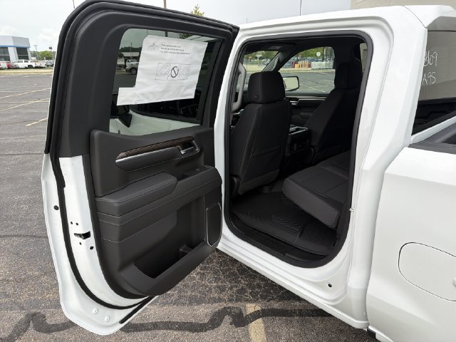New 2026 Chevrolet Silverado 1500 RST w/ Safety Package AWD/4WD image 21