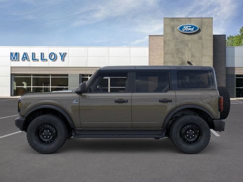 New 2026 Ford Bronco Outer Banks image 3