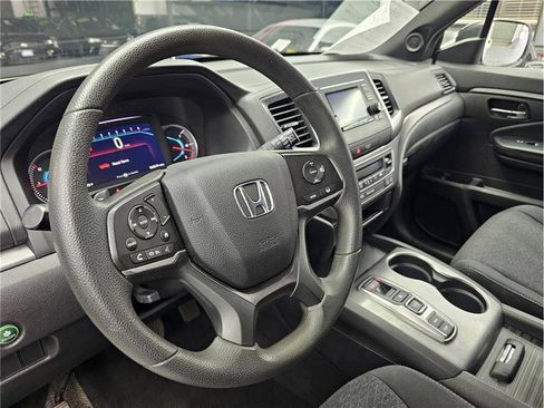 Used 2019 Honda Passport Sport image 10