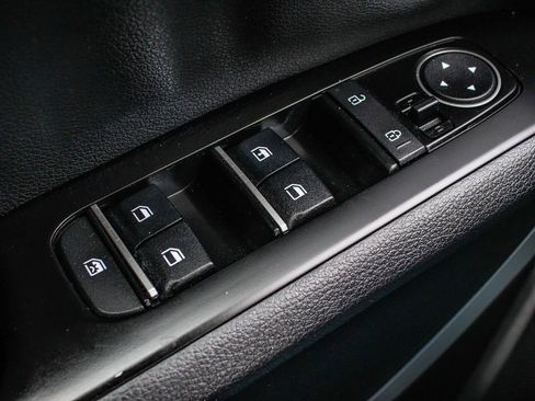 Used 2023 Kia Soul LX w/ LX Technology Package image 10