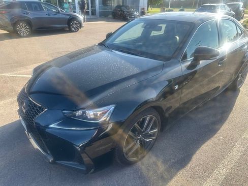 Used 2019 Lexus IS 300 F Sport w/ F Sport Package AWD/4WD image 5