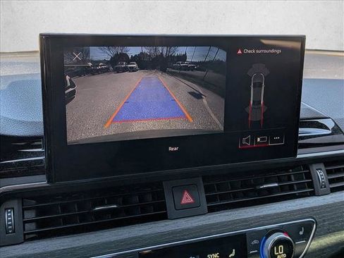 Used 2023 Audi A4 2.0T Premium w/ Convenience Package image 8