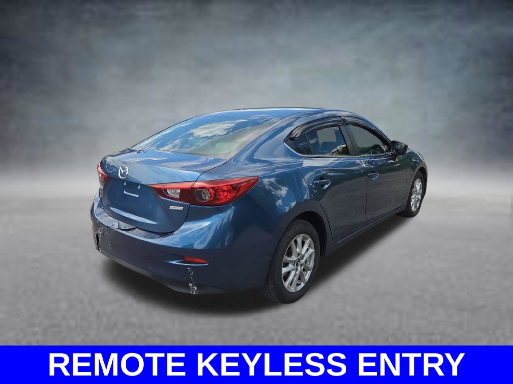 Used 2018 MAZDA MAZDA3 Sport w/ Preferred Equipment Package FWD image 5