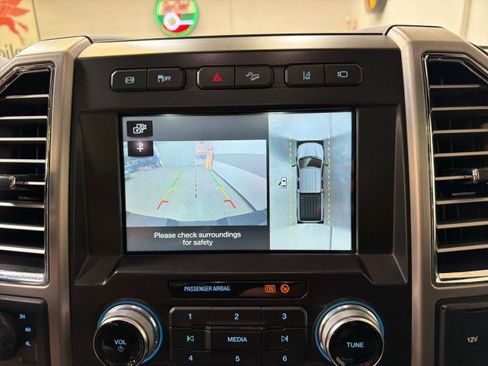 Used 2017 Ford F250 Platinum w/ Platinum Ultimate Package image 21