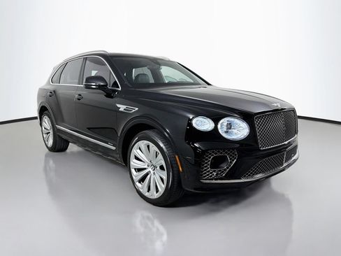 Used 2023 Bentley Bentayga AWD/4WD image 3
