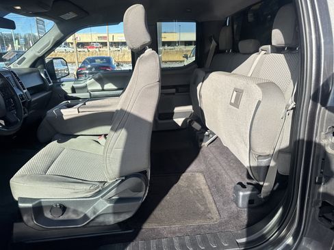 Used 2015 Ford F150 XLT w/ Trailer Tow Package image 13