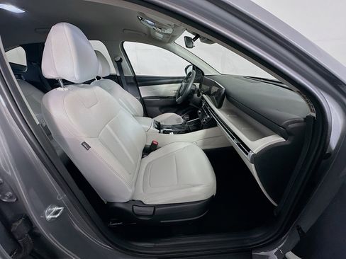 Used 2025 Hyundai Tucson SEL FWD image 32