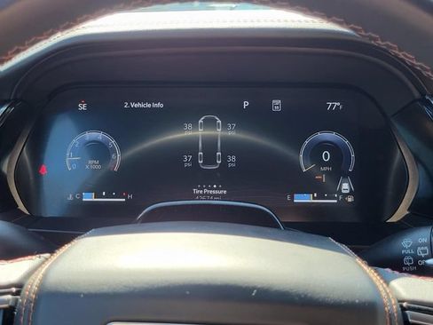 Used 2023 Jeep Grand Cherokee L Summit AWD/4WD image 15