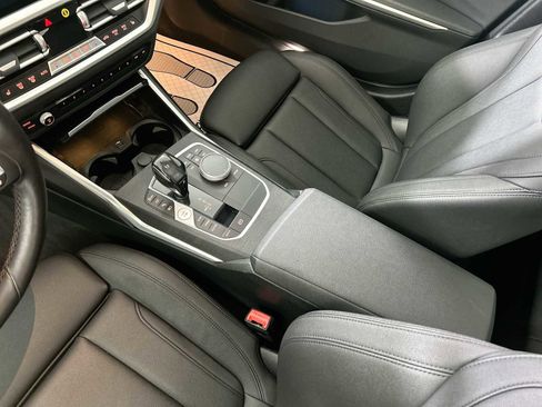 Used 2021 BMW 330e xDrive w/ Premium Package image 23