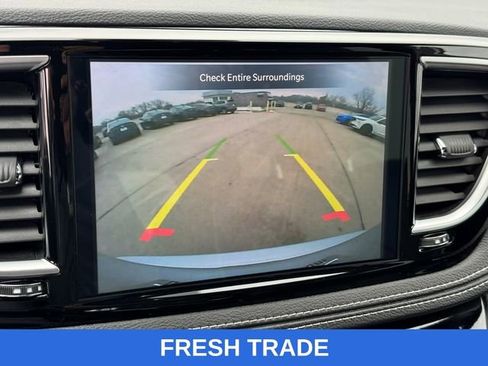 Used 2026 Chrysler Pacifica Limited image 30