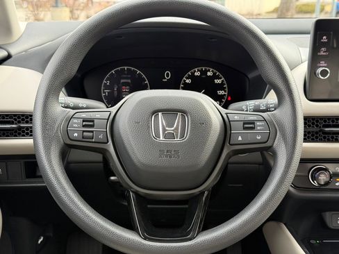 New 2026 Honda HR-V LX image 18