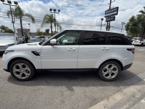 Used 2019 Land Rover Range Rover Sport HSE AWD/4WD image 4