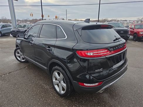 Used 2018 Lincoln MKC Premiere image 16