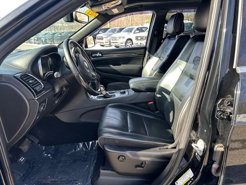 Used 2021 Jeep Grand Cherokee Overland image 24