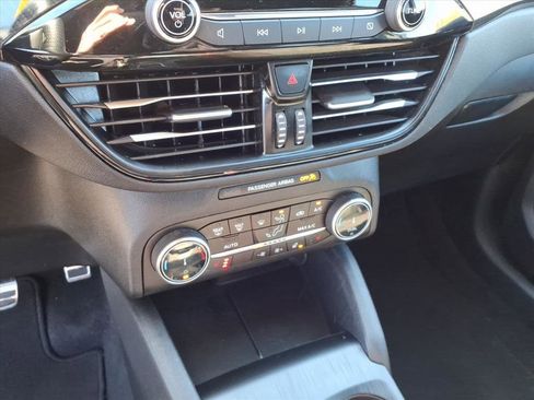 Used 2024 Ford Escape ST-Line AWD/4WD image 21