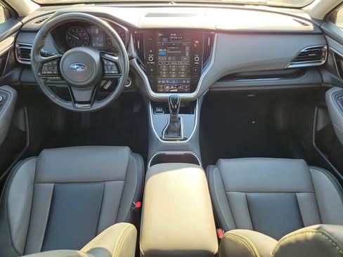 Used 2025 Subaru Outback Onyx Edition AWD/4WD image 18