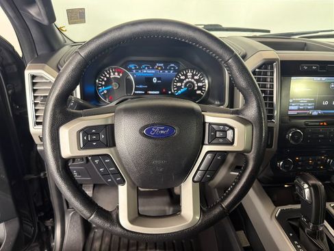 Used 2015 Ford F150 Lariat AWD/4WD image 12