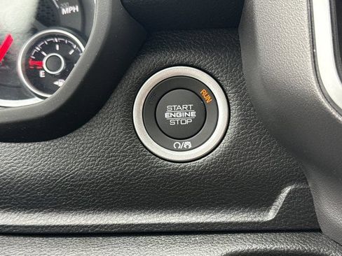 New 2026 RAM 1500 Express AWD/4WD image 17
