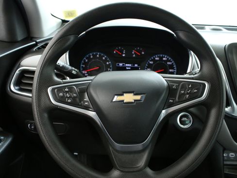 Used 2023 Chevrolet Equinox LS image 12