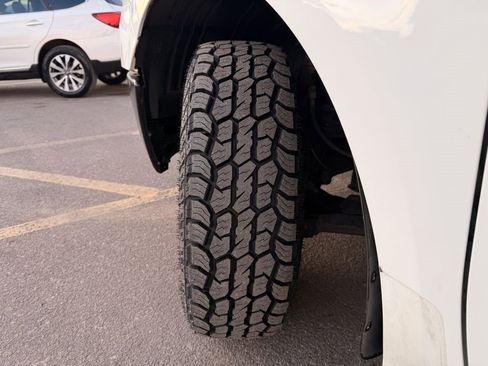 Used 2018 Nissan NV 2500 SV image 28