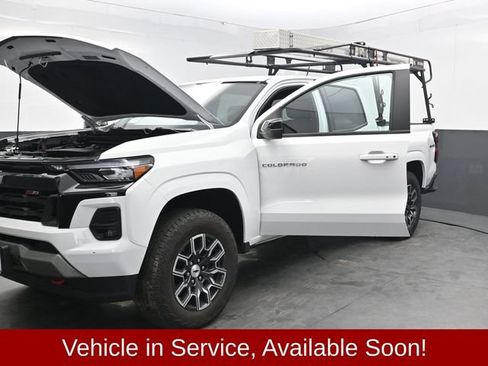 Used 2024 Chevrolet Colorado Z71 w/ Advanced Trailering Package AWD/4WD image 49
