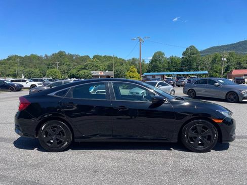 Used 2018 Honda Civic LX image 7