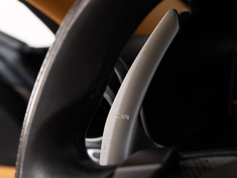 Used 2019 Ferrari Portofino RWD image 84