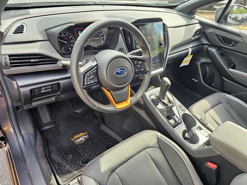 Used 2025 Subaru Crosstrek 2.5i Wilderness w/ Crosstrek Mirror Package AWD/4WD image 19