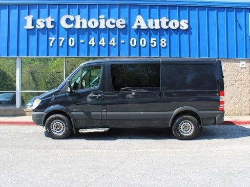 Used 2012 Mercedes-Benz Sprinter 2500 image 22
