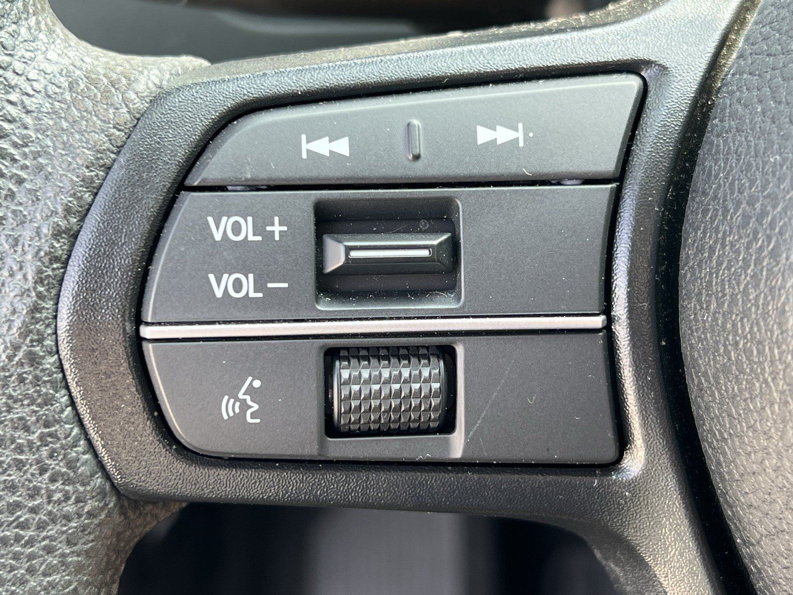 Used 2024 Honda Accord EX image 19