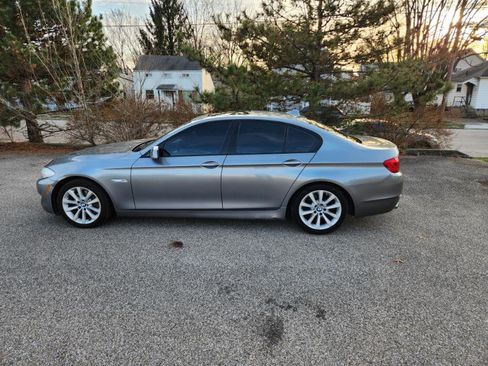 Used 2011 BMW 528i Sedan image 20