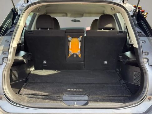 Used 2016 Nissan Rogue S AWD/4WD image 27