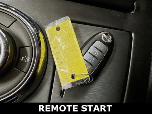 Used 2018 Nissan Armada SL w/ Moonroof Package image 16