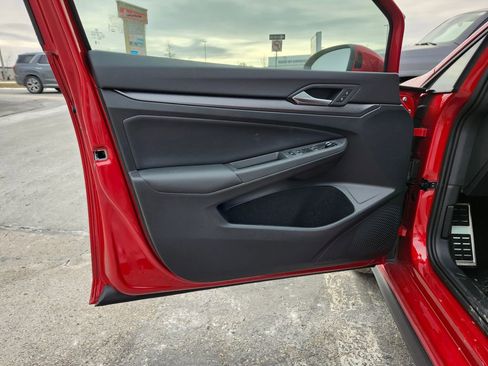 New 2026 Volkswagen GTI SE FWD image 7