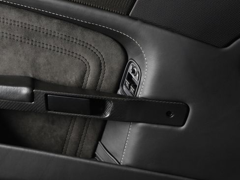 Used 2009 Aston Martin DBS Coupe RWD image 26
