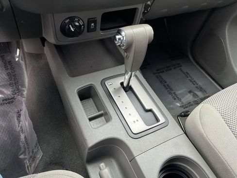 Used 2019 Nissan Frontier SV image 22