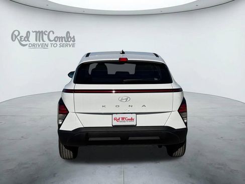 New 2026 Hyundai Kona SE FWD image 4