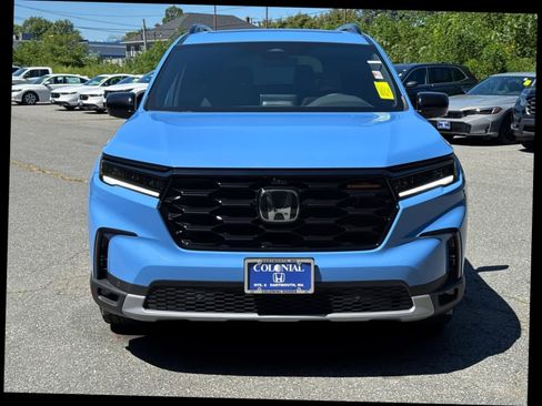 New 2025 Honda Pilot TrailSport image 41