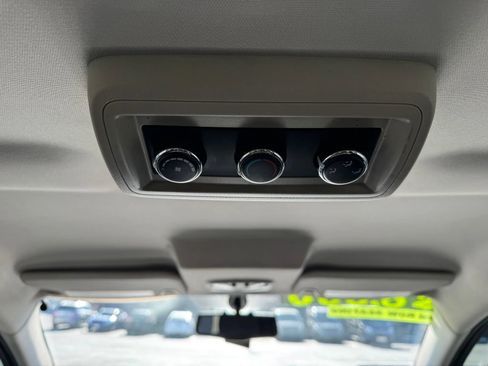 Used 2013 Dodge Journey SE image 19