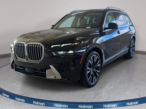 Certified 2025 BMW X7 xDrive40i image 1