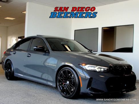 Used 2023 BMW 330i Sedan w/ M Sport Package RWD image 23