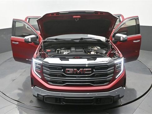 Used 2022 GMC Sierra 1500 SLT w/ SLT Premium Plus Package image 35
